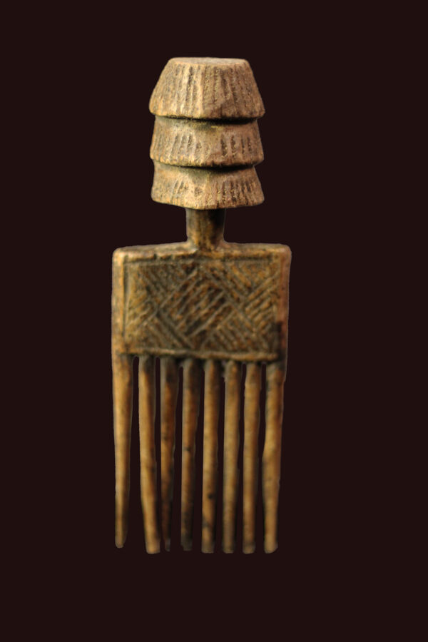 Comb - Wood - Luba - DR Congo