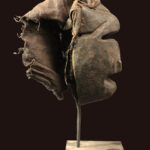 Mbangu distorted mask - Wood - Pende - Congo