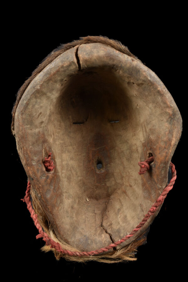 Skull Mask - Wood - Bulu - Cameroon