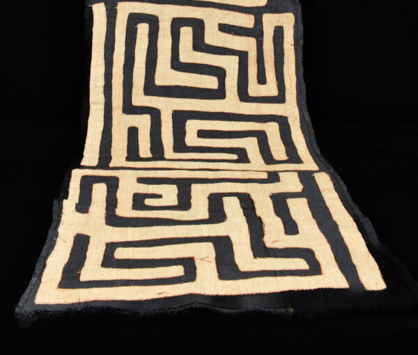 Textile - Cloth - Shoowa-Kuba - DR Congo 320 cm