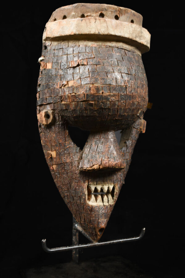 Initiation mask - Wood, Copper - Salampasu - Congo