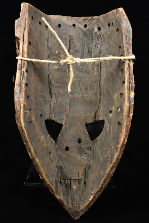 Initiation mask - Wood, Copper - Salampasu - Congo