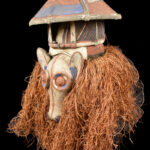 Kakunga mask - Textile, Wood, Raphia - Yaka - Congo