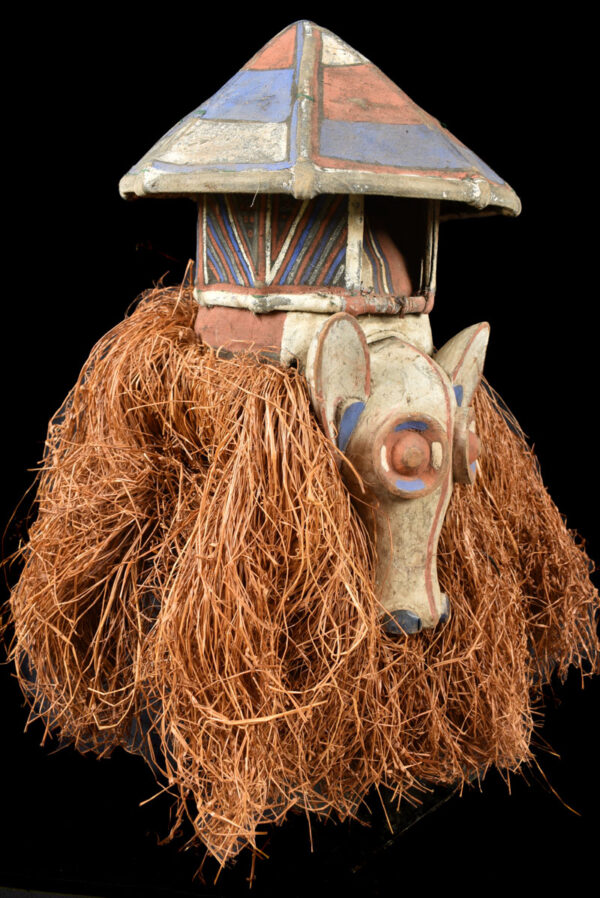 Kakunga mask - Textile, Wood, Raphia - Yaka - Congo