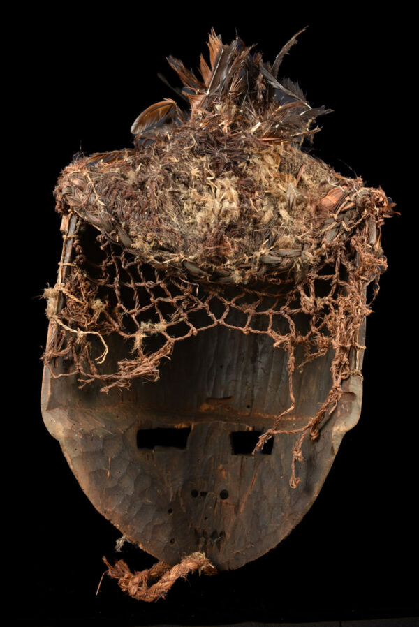 Initiation mask - Wood, Feathers - Salampasu - Congo