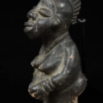 Figure - Terracotta - Tikar - Cameroon