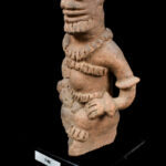Koma land figure - Terracotta - Ghana