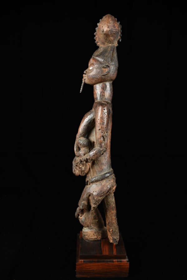Maternity figure - Wood - Yoruba - Nigeria