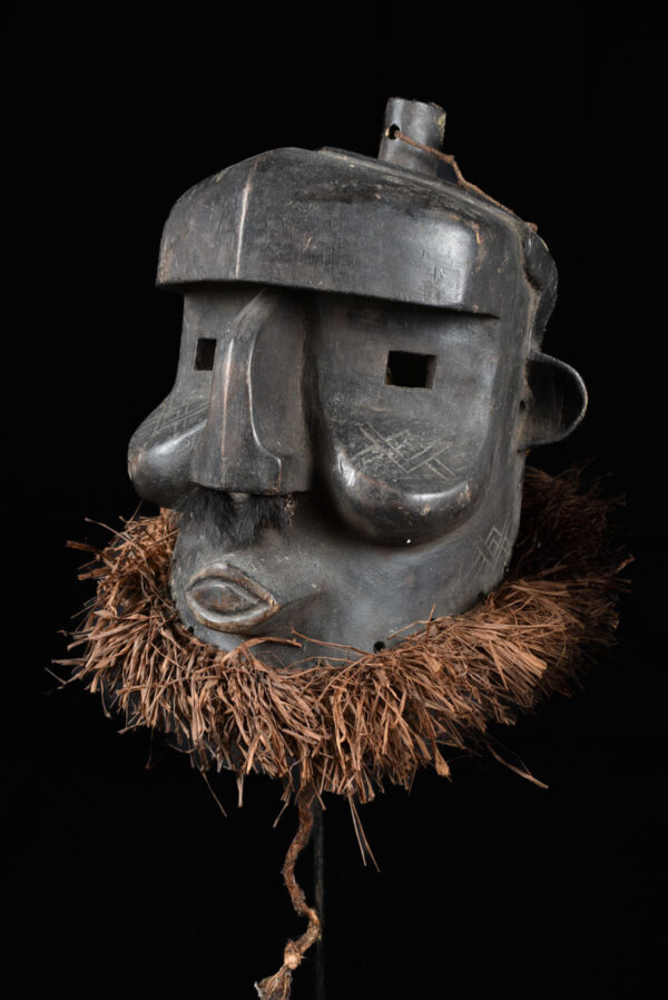 Mask - Wood, Raphia - Binji - Congo