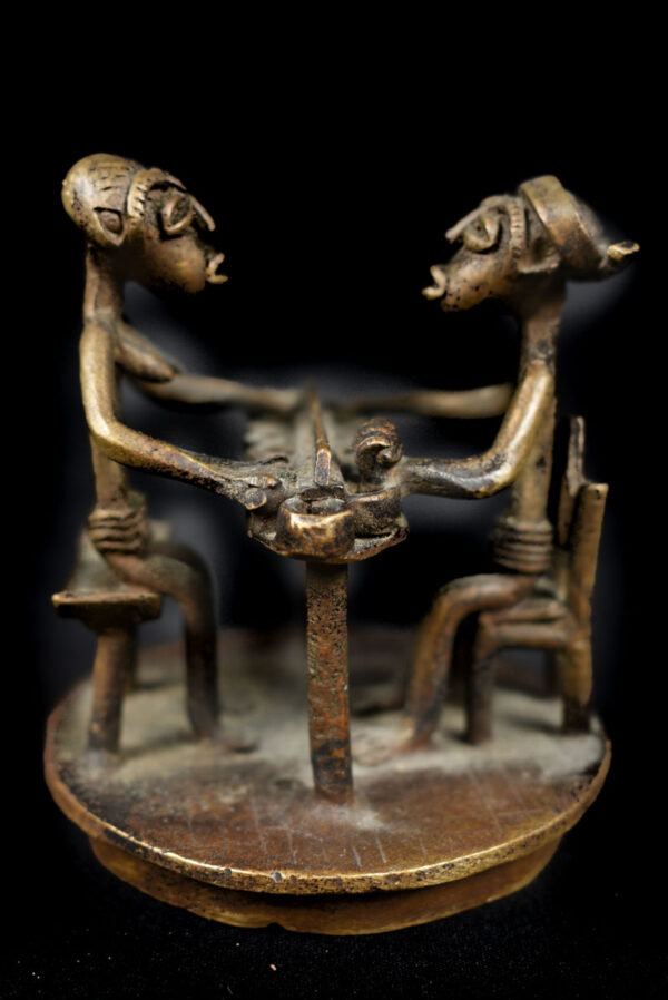 Goldweight figure - Bronze - Ashanti - Ghana