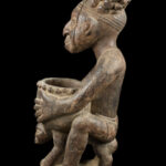 Bowl figure - Bamun - Grassland of Cameroon (81 cm)