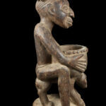 Bowl figure - Bamun - Grassland of Cameroon (81 cm)