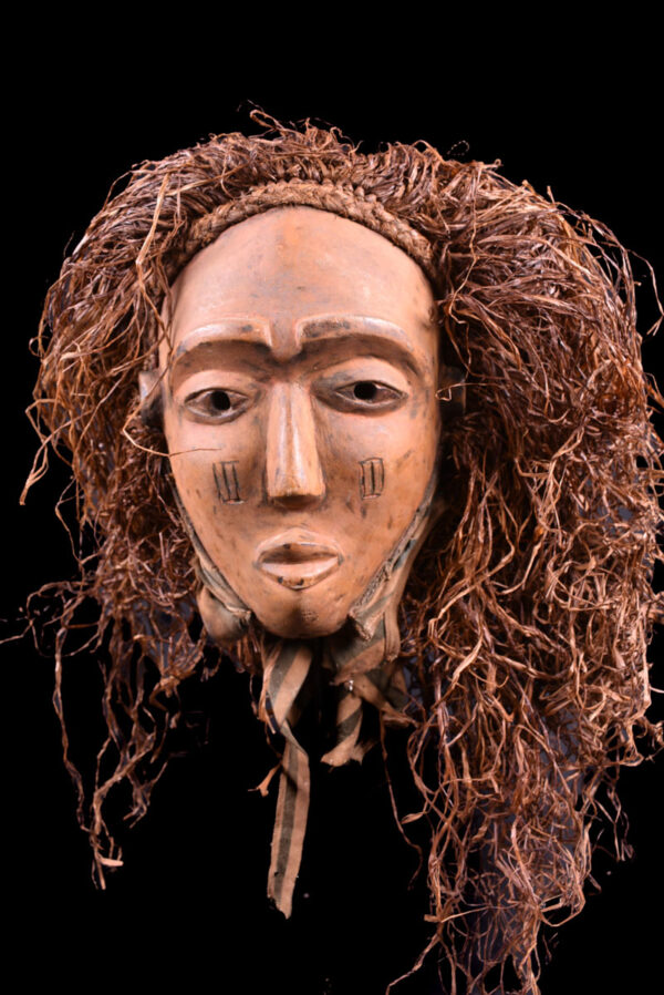 Mask - Wood, Raphia - Chokwe - Congo DRC