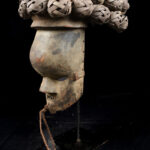 Initiation mask - Plant fibre, Wood - Salampasu - Congo