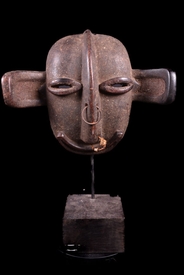 Panya Ngombe mask - Wood - Pende - Congo