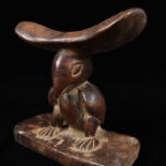 Neck rest - Wood - Yaka - Congo DRC