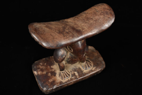 Neck rest - Wood - Yaka - Congo DRC