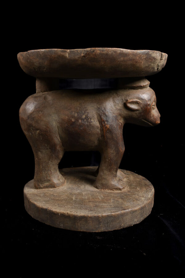 Stool - Wood - Pende - DR Congo