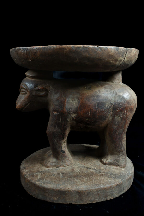 Stool - Wood - Pende - DR Congo