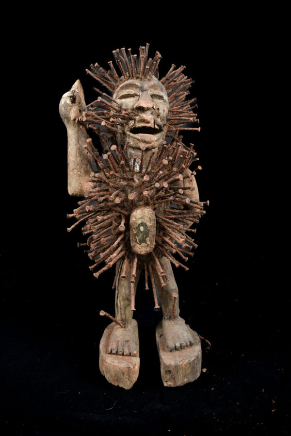 Nkisi Figure - Wood, Nails - Yombe - Congo