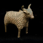 Zebu Bull figure - Dhokra Bronze - Orissa - India