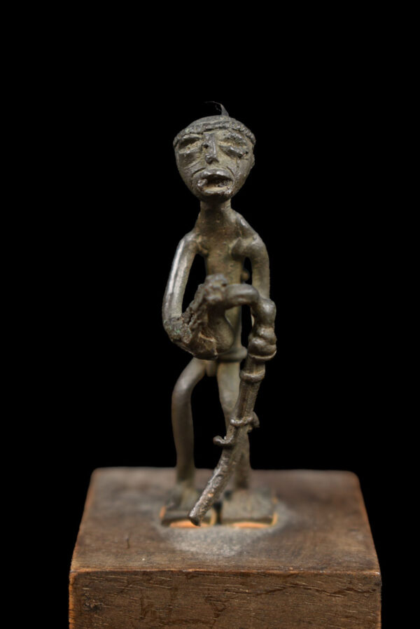 Goldweight figure - Bronze - Ashanti - Ghana