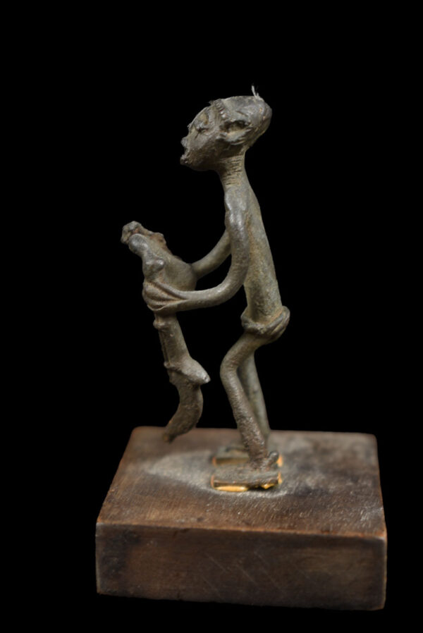 Goldweight figure - Bronze - Ashanti - Ghana