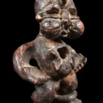 Figure, House God - Terracotta -Tikar - Cameroon
