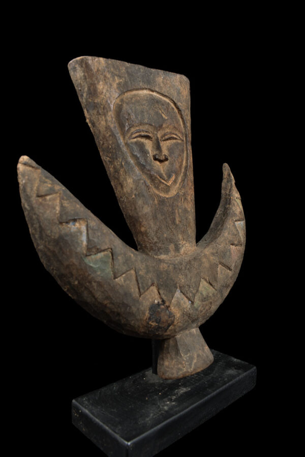 Moon mask - Wood - Eket - Nigeria