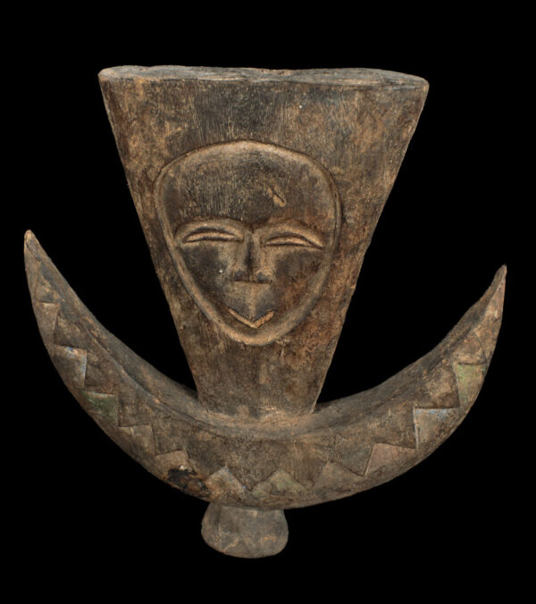 Moon mask - Wood - Eket - Nigeria