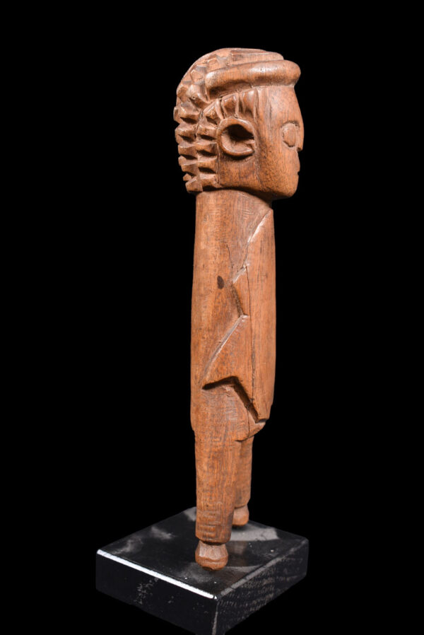 Venavi figure - Wood - Ewe - Togo
