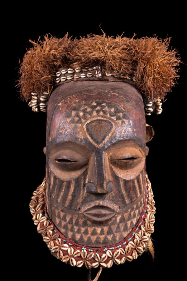 Helmet Mask - Wood, Shells, Beads, Raphia - Nyet - Kuba - Congo