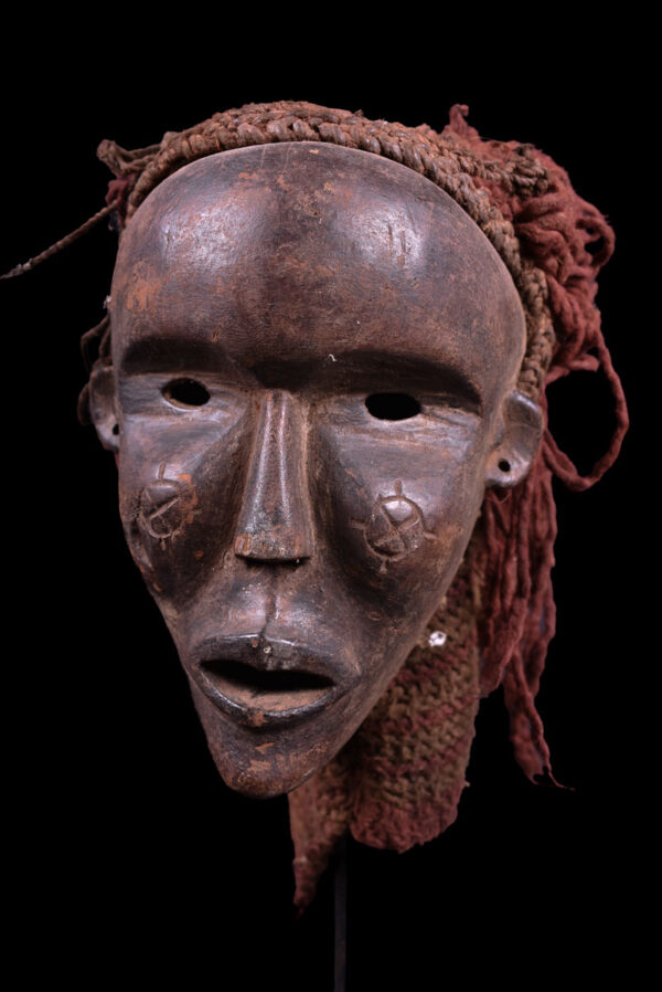 Mask - Wood, Raphia - Lwena - Angola