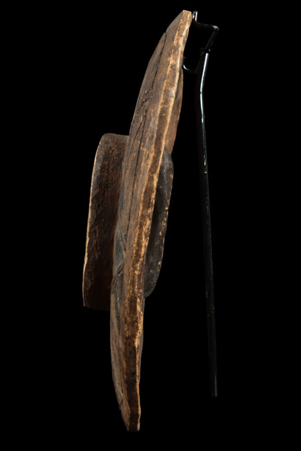 Dance shield - Wood - Eket - Nigeria