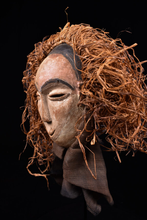 Mask - Wood, Raphia - Kwese - Gabon