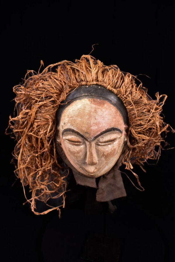 Mask - Wood, Raphia - Kwese - Gabon