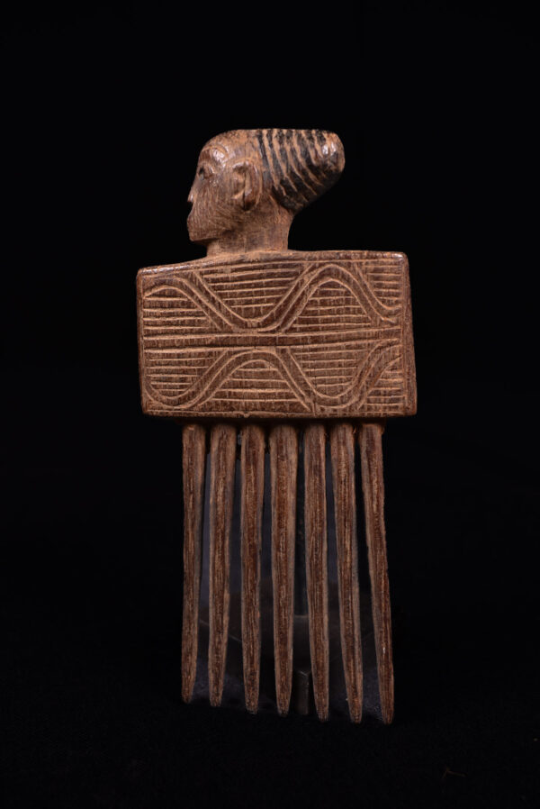 Comb - Wood - Mangbetu - DR Congo