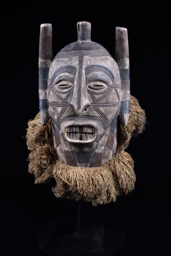 Mask - Wood, Raphia - Tetela - Cong
