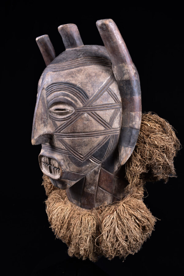 Mask - Wood, Raphia - Tetela - Cong
