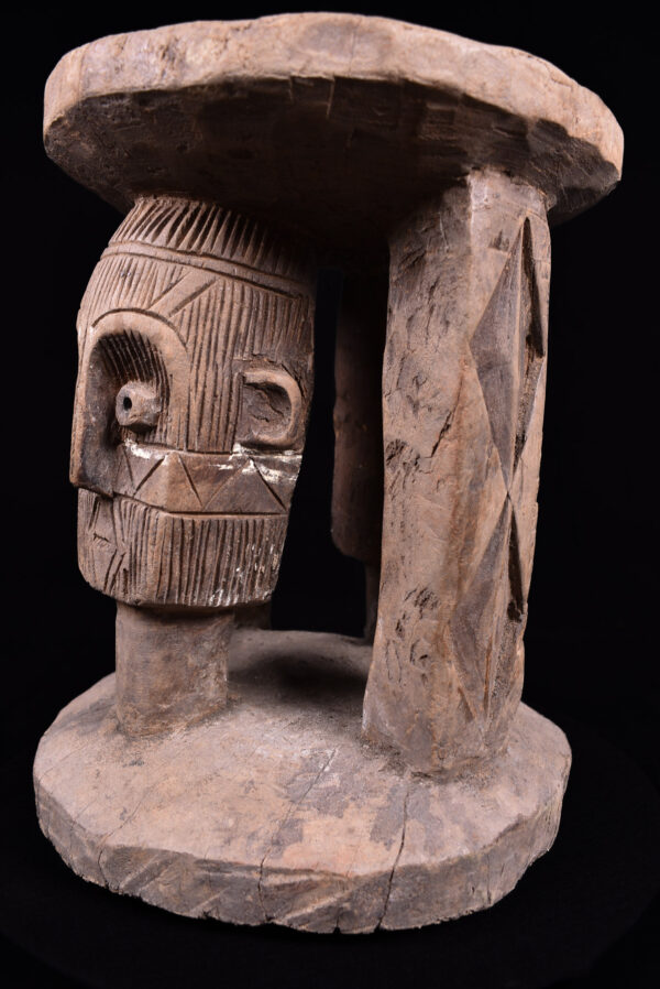 Stool - Wood - Metoko - DR Congo