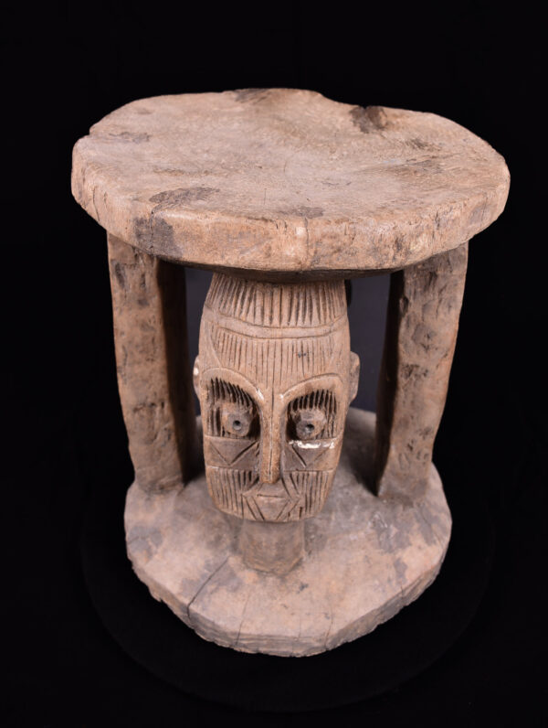 Stool - Wood - Metoko - DR Congo
