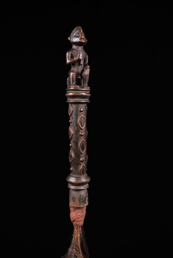 Fly whisk - Wood - Yombe - DR Congo