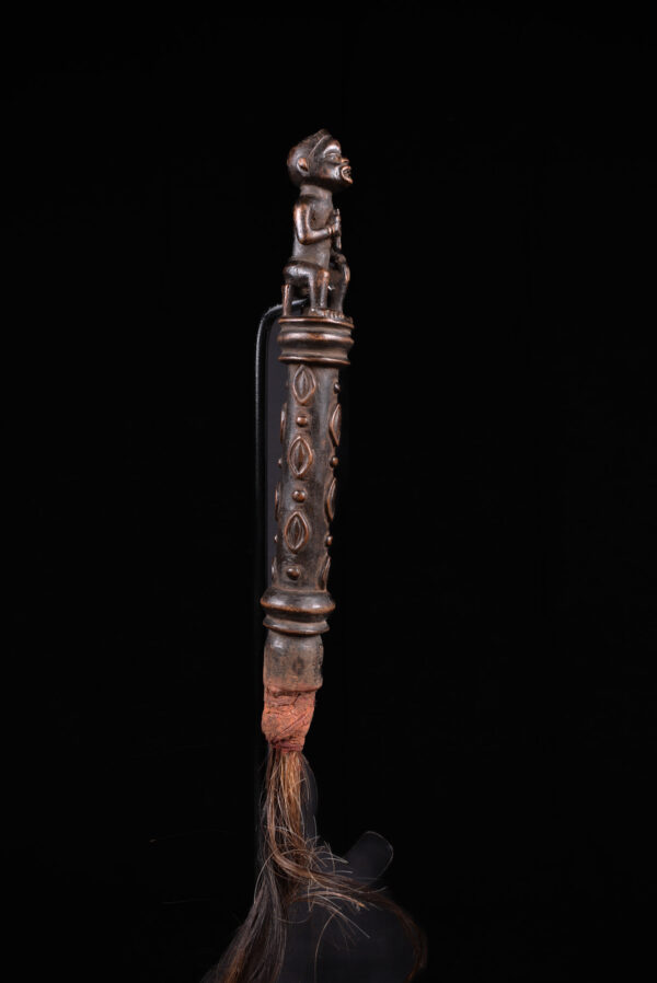 Fly whisk - Wood - Yombe - DR Congo