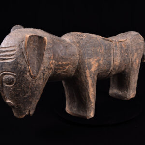 Dog figure - Wood - Dogon - Mali