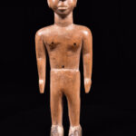 Venavi figure - Wood - Ewe - Togo - Including Book