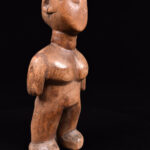 Venavi figure - Wood - Ewe - Togo - Including Book