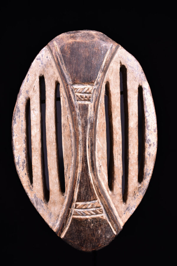 https://www.asianafricanart.com/wp-content/uploads/2026/09/60.1144-Yela-mask-3-van-8.jpg