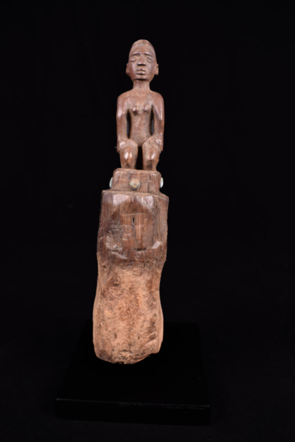Figure - Wood- Bakongo Vili - Congo