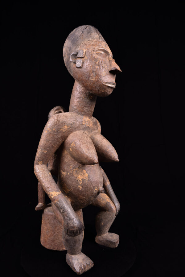 Maternity figure - Wood - Yoruba - Nigeria