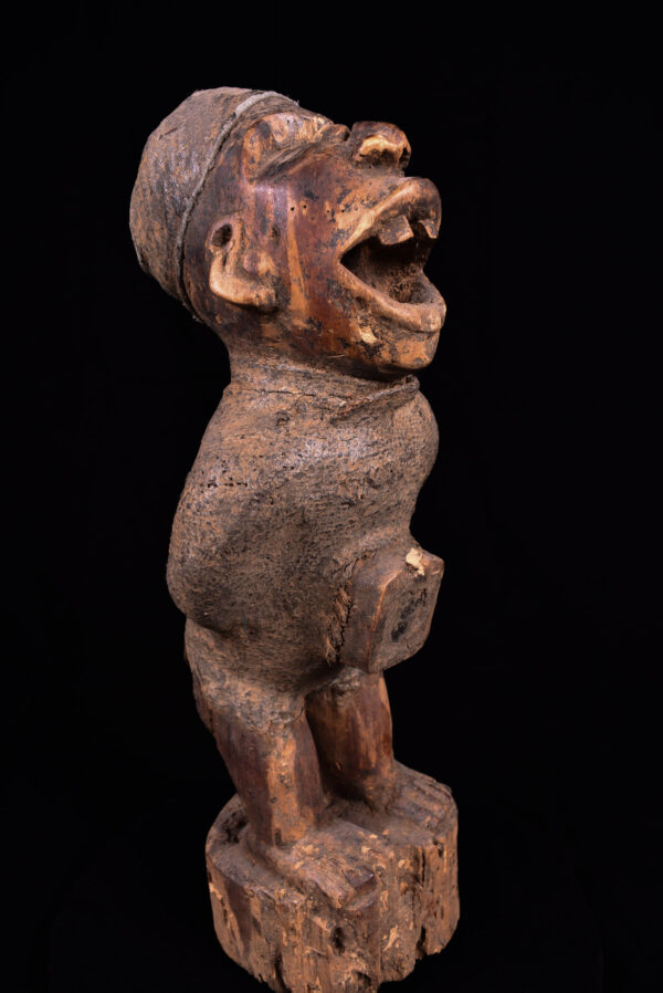 Nkisi Figure - Wood- Yombe - Congo